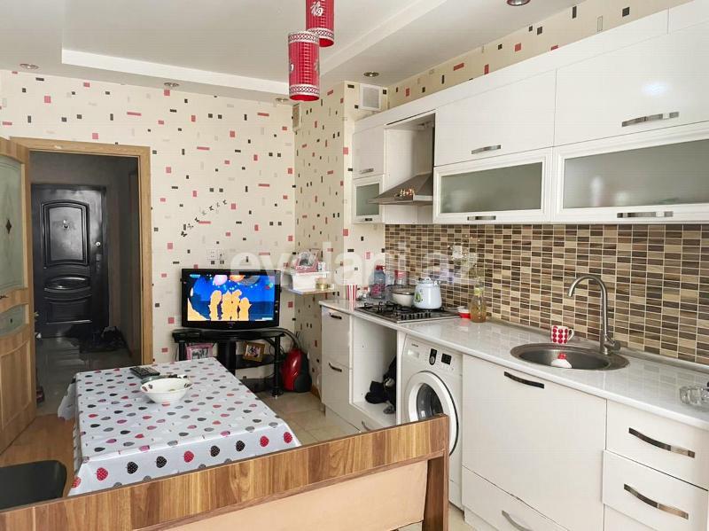 Satılır, yeni tikili, 2 otaqlı, 77 m², İnşaatçılar m.