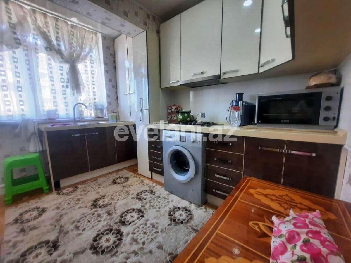 Satılır, köhnə tikili, 3 otaqlı, 85 m², Qaraçuxur q.