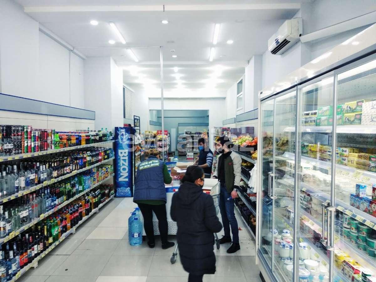 Satılır, obyekt, 180 m², 6-cı mikrorayon q.