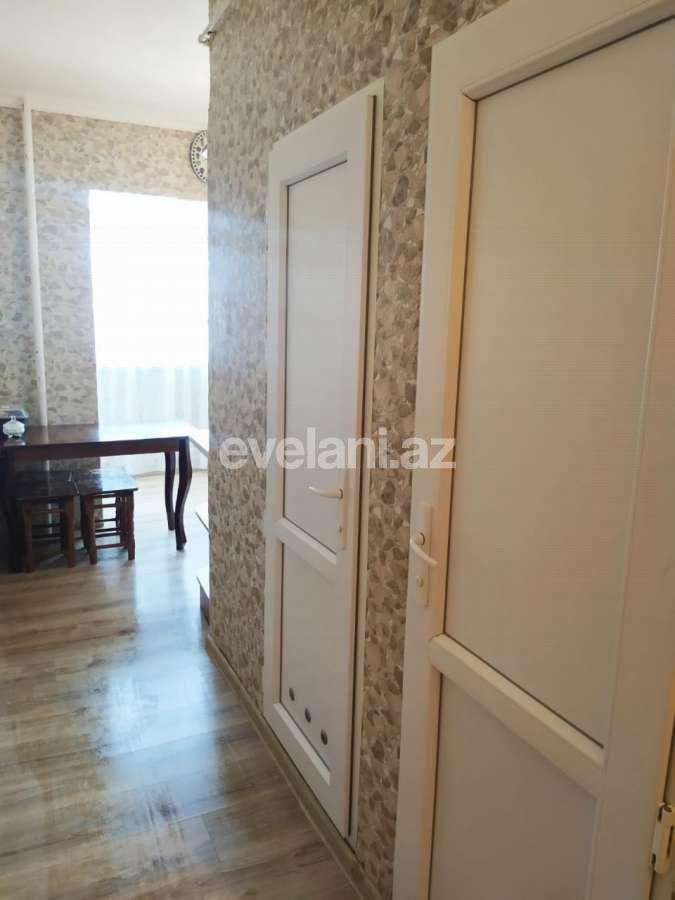 Satılır, köhnə tikili, 3 otaqlı, 85 m², Neftçilər m.