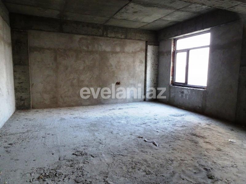 Satılır, yeni tikili, 3 otaqlı, 158 m², İnşaatçılar m.