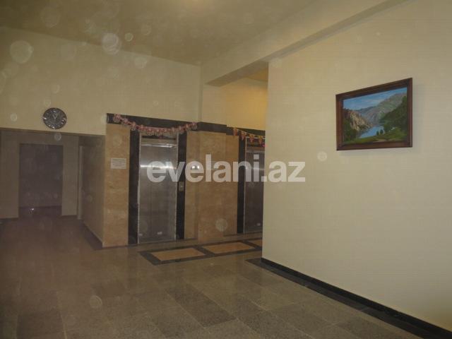 Satılır, yeni tikili, 2 otaqlı, 103 m², İnşaatçılar m.