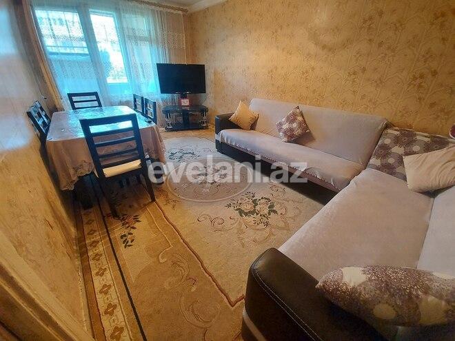 Satılır, köhnə tikili, 4 otaqlı, 100 m², Gənclik m.