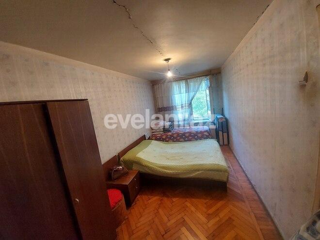 Satılır, köhnə tikili, 4 otaqlı, 100 m², Gənclik m.