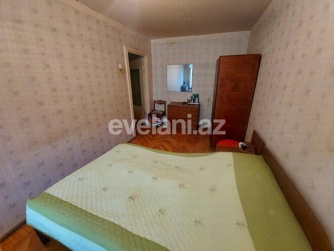 Satılır, köhnə tikili, 4 otaqlı, 100 m², Gənclik m.