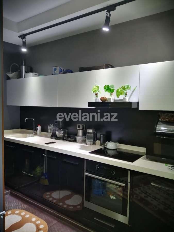 Satılır, yeni tikili, 2 otaqlı, 67 m², İnşaatçılar m.