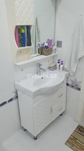 Продаётся, новостройка, 3-комнаты, 135 m², 7-й микрорайон p.