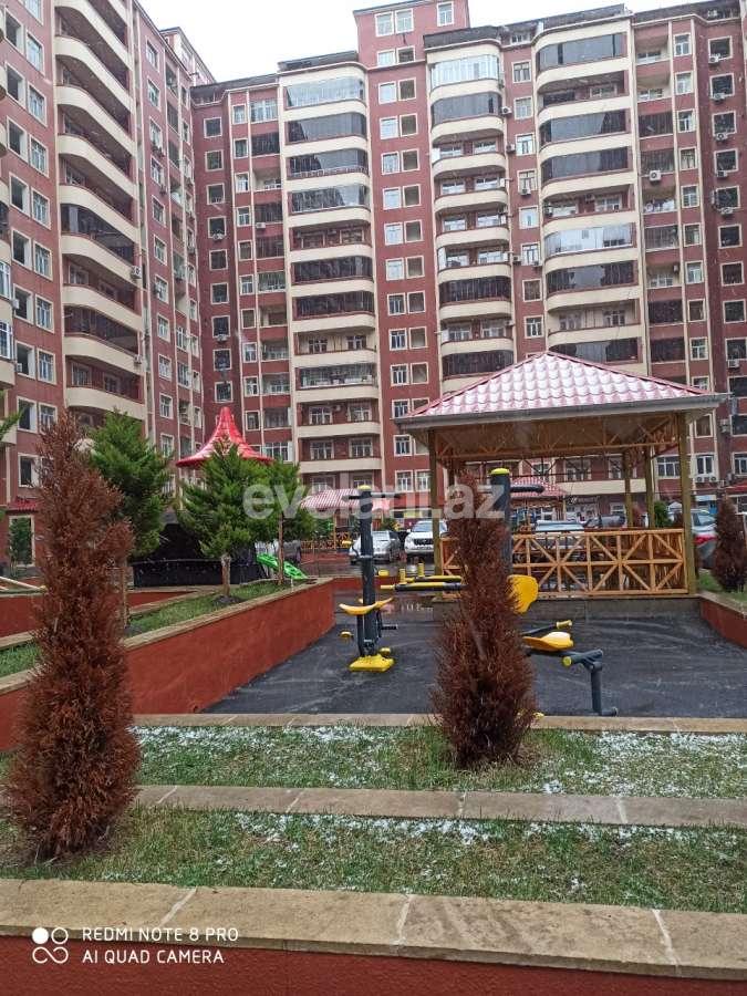 Satılır, yeni tikili, 3 otaqlı, 135 m², Azadlıq prospekti m.