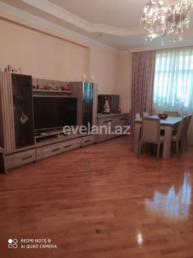 Satılır, yeni tikili, 3 otaqlı, 135 m², Azadlıq prospekti m.