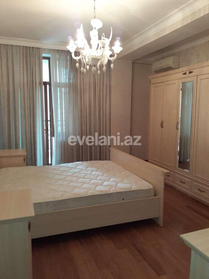 Satılır, yeni tikili, 4 otaqlı, 187 m², 28 may m.