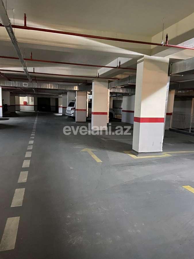 Satılır, yeni tikili, 4 otaqlı, 187 m², 28 may m.