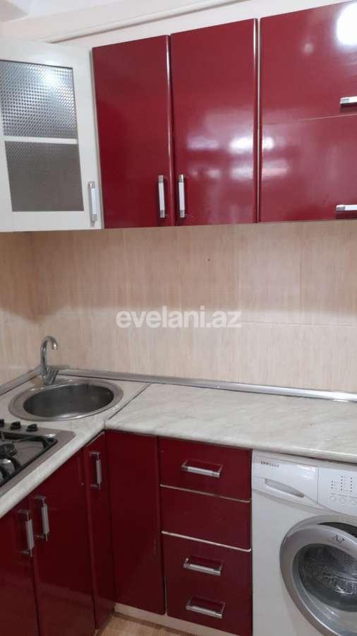 Kirayə verilir, köhnə tikili, 2 otaqlı, 65 m², Elmlər Akademiyası m.