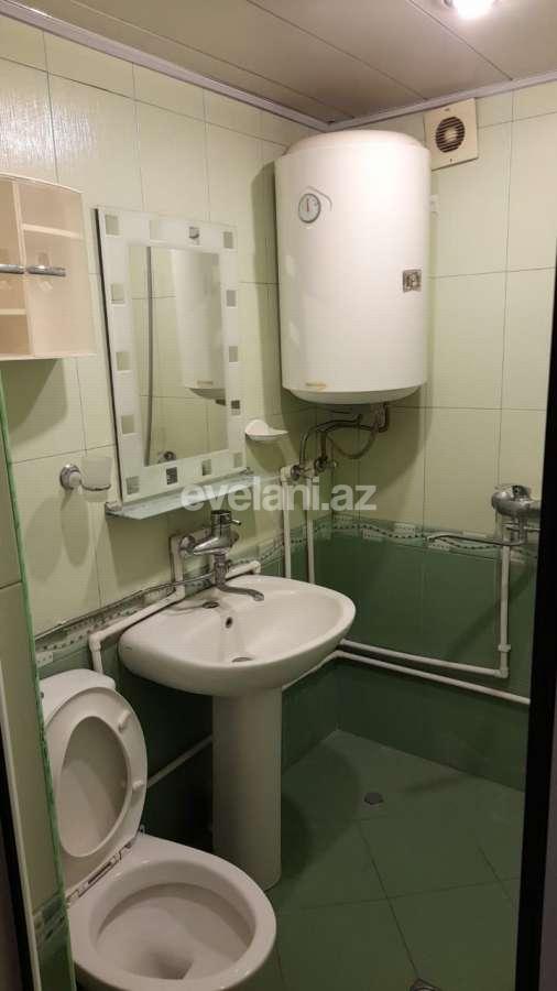 Kirayə verilir, köhnə tikili, 2 otaqlı, 65 m², Elmlər Akademiyası m.