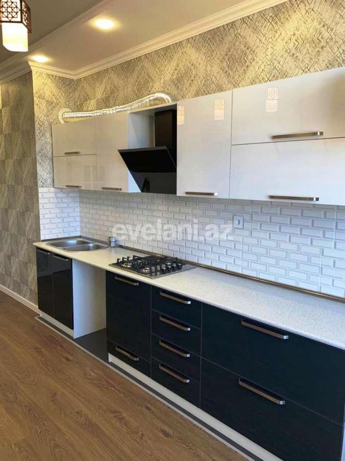 Satılır, yeni tikili, 2 otaqlı, 87 m², İnşaatçılar m.