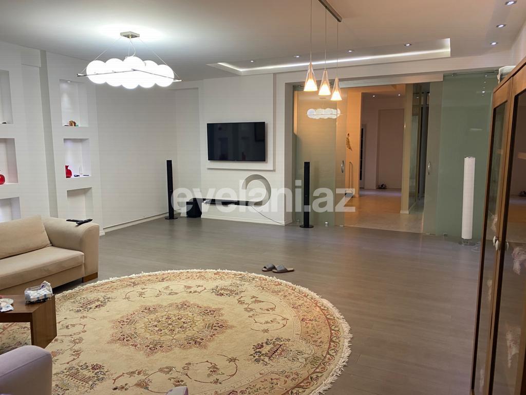Satılır, yeni tikili, 4 otaqlı, 190 m², 28 may m.