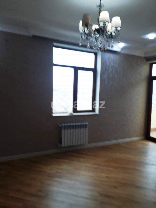 Satılır, yeni tikili, 3 otaqlı, 100 m², İnşaatçılar m.