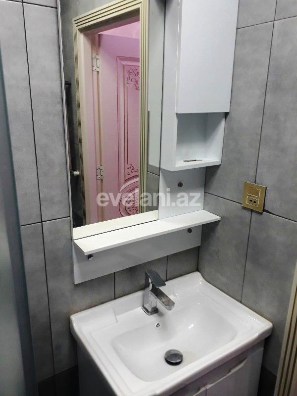 Satılır, yeni tikili, 3 otaqlı, 100 m², İnşaatçılar m.