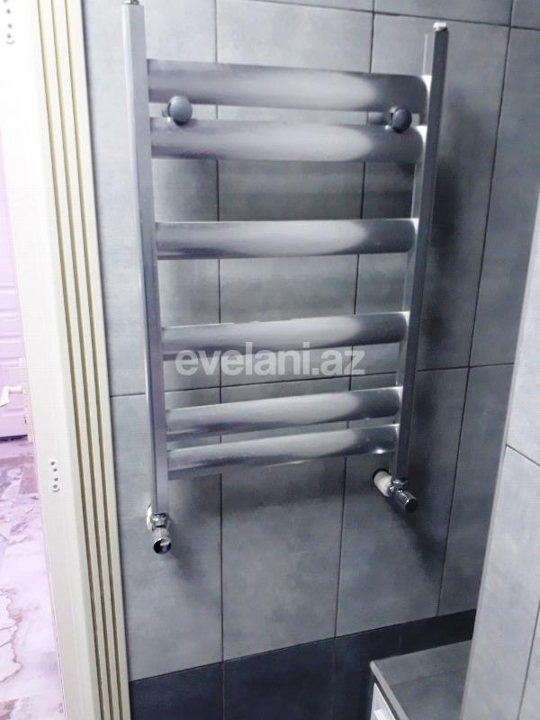 Satılır, yeni tikili, 3 otaqlı, 100 m², İnşaatçılar m.