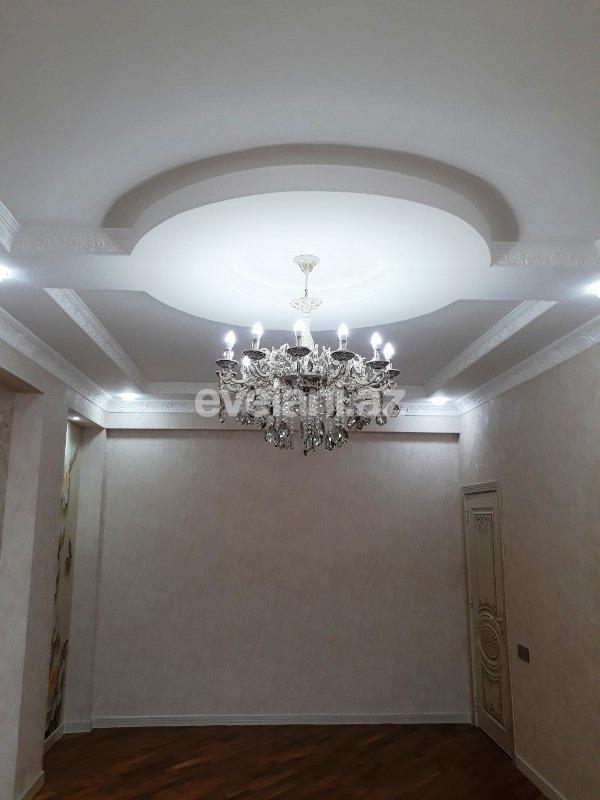 Satılır, yeni tikili, 3 otaqlı, 100 m², İnşaatçılar m.