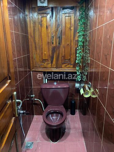 Sale, old building, 4 room, 100 m², Hazi Aslanov m.