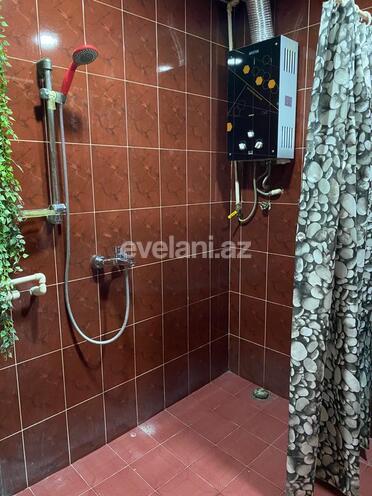 Sale, old building, 4 room, 100 m², Hazi Aslanov m.