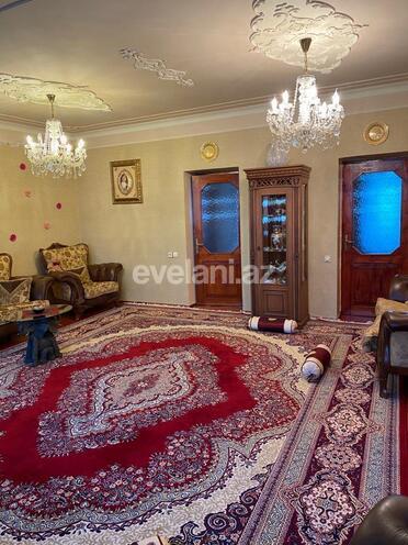 Sale, old building, 4 room, 100 m², Hazi Aslanov m.