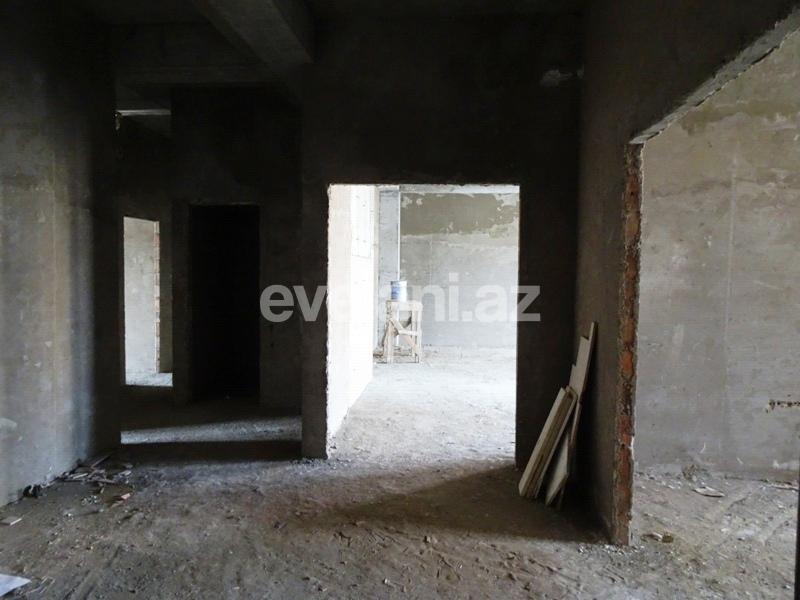 Sale, new building, 4 room, 236 m², Inshaatchilar m.