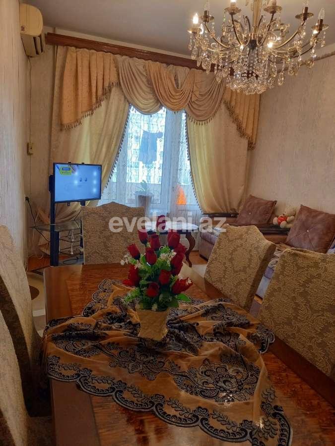 Satılır, köhnə tikili, 2 otaqlı, 60 m², Həzi Aslanov m.
