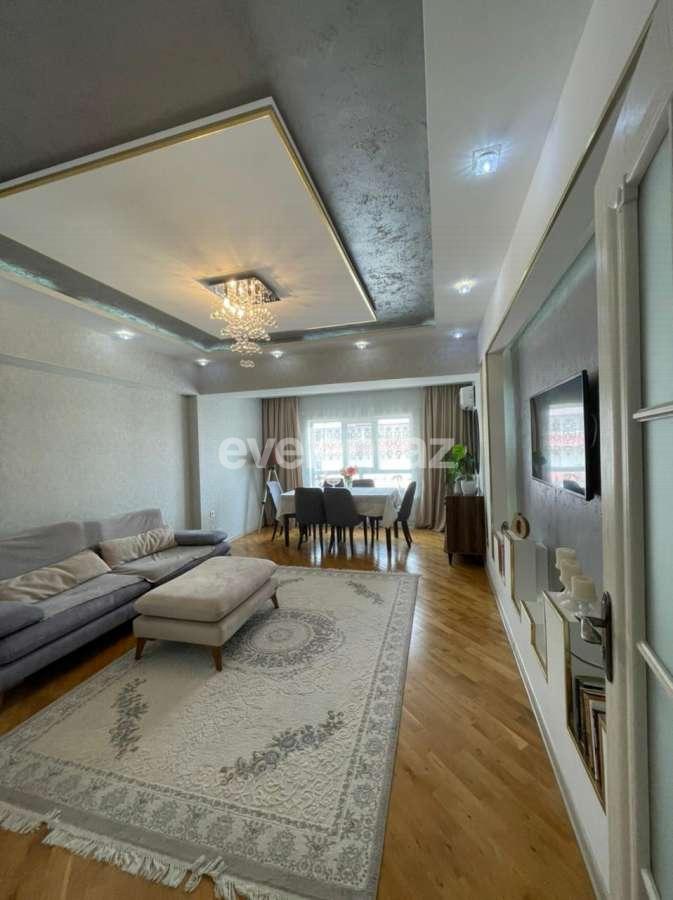 Satılır, yeni tikili, 2 otaqlı, 68 m², Həzi Aslanov m.