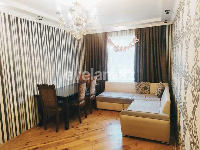 Продаётся, вторичка, 4-комнаты, 100 m², Ахмедлы m.