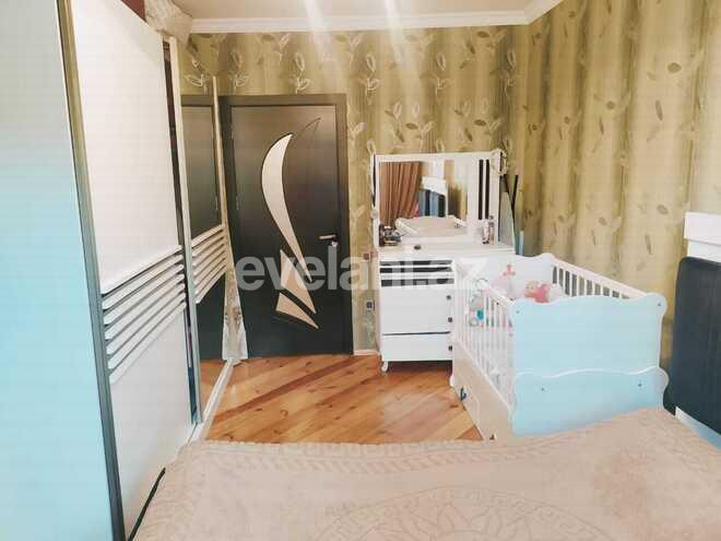 Продаётся, вторичка, 4-комнаты, 100 m², Ахмедлы m.