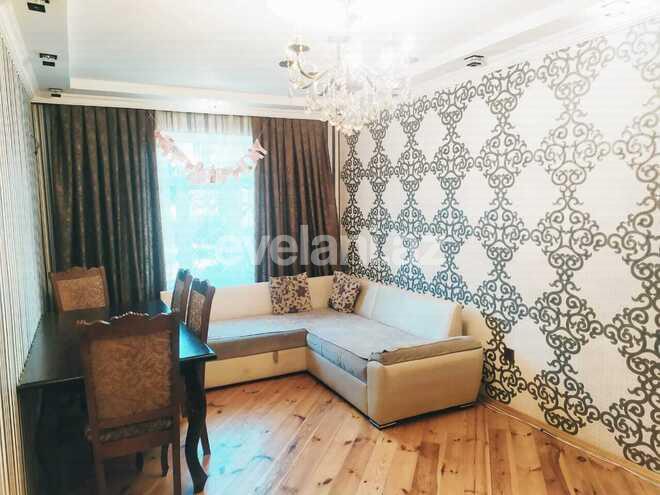 Продаётся, вторичка, 4-комнаты, 100 m², Ахмедлы m.