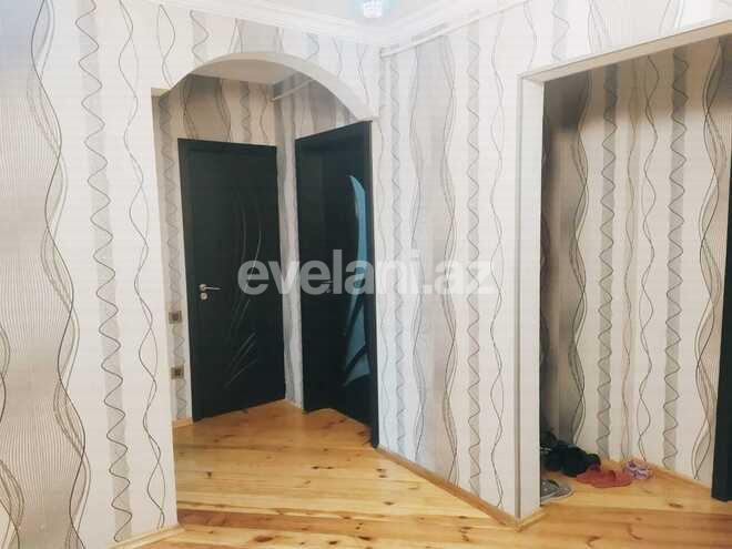 Продаётся, вторичка, 4-комнаты, 100 m², Ахмедлы m.