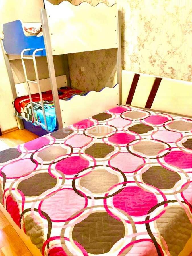 Kirayə verilir, köhnə tikili, 2 otaqlı, 70 m², Elmlər Akademiyası m.