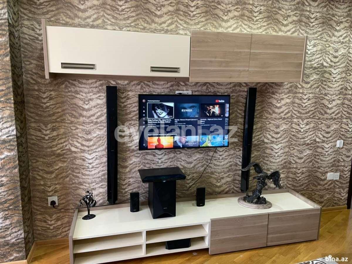 Rent, new building, 2 room, 85 m², Binagadi r.