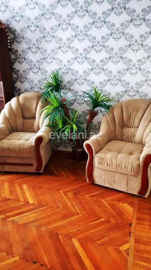 Satılır, köhnə tikili, 2 otaqlı, 55 m², Neftçilər m.