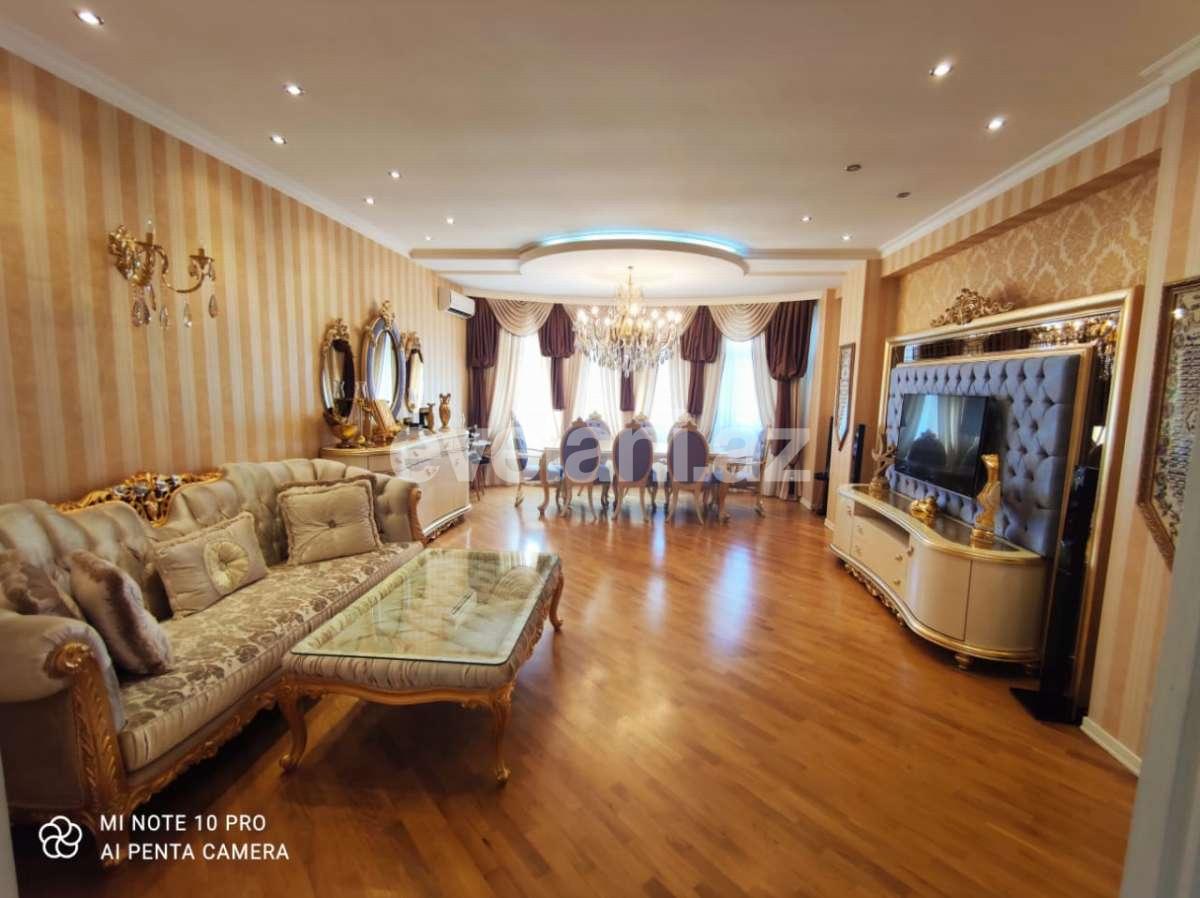 Satılır, yeni tikili, 3 otaqlı, 150 m², Nizami m.