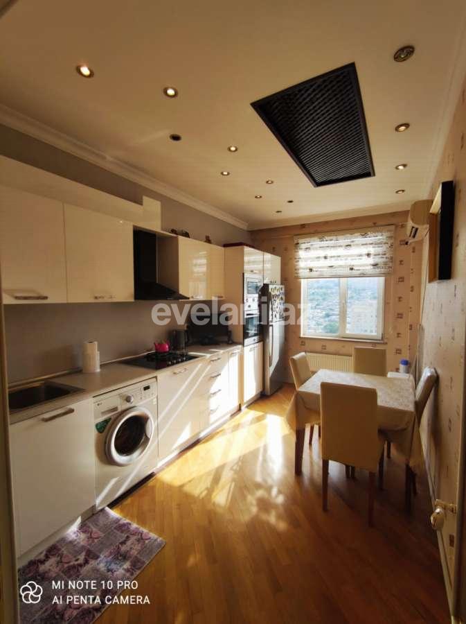 Satılır, yeni tikili, 3 otaqlı, 150 m², Nizami m.