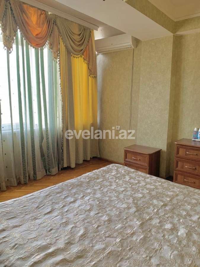 Rent, old building, 2 room, 80 m², Sabail r.
