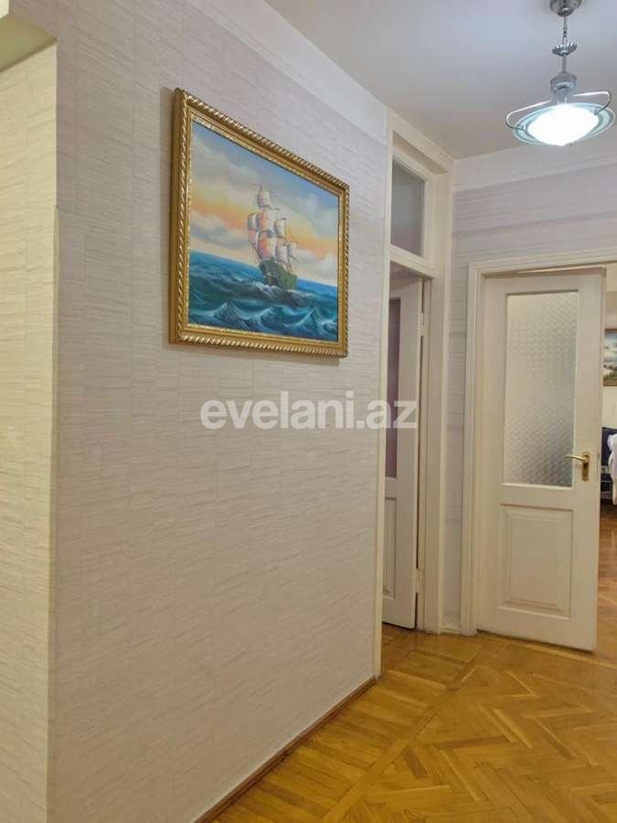 Rent, old building, 2 room, 80 m², Sabail r.