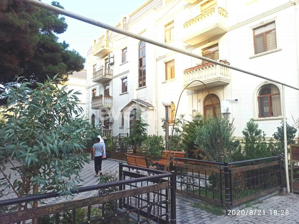 Satılır, yeni tikili, 2 otaqlı, 74 m², Xırdalan