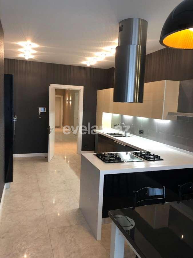 Sale, new building, 3 room, 162 m², Elmlar Akademiyası m.