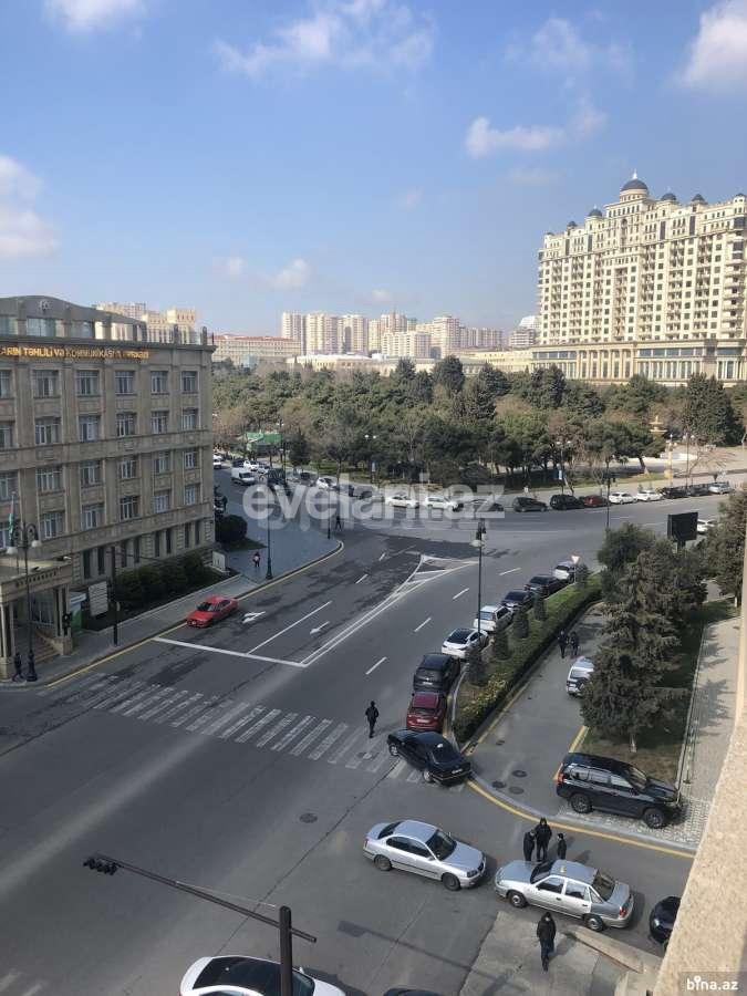 Sale, new building, 3 room, 162 m², Elmlar Akademiyası m.