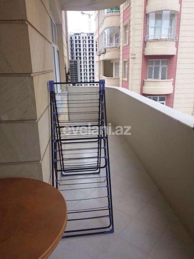 Satılır, yeni tikili, 3 otaqlı, 150 m², Elmlər Akademiyası m.