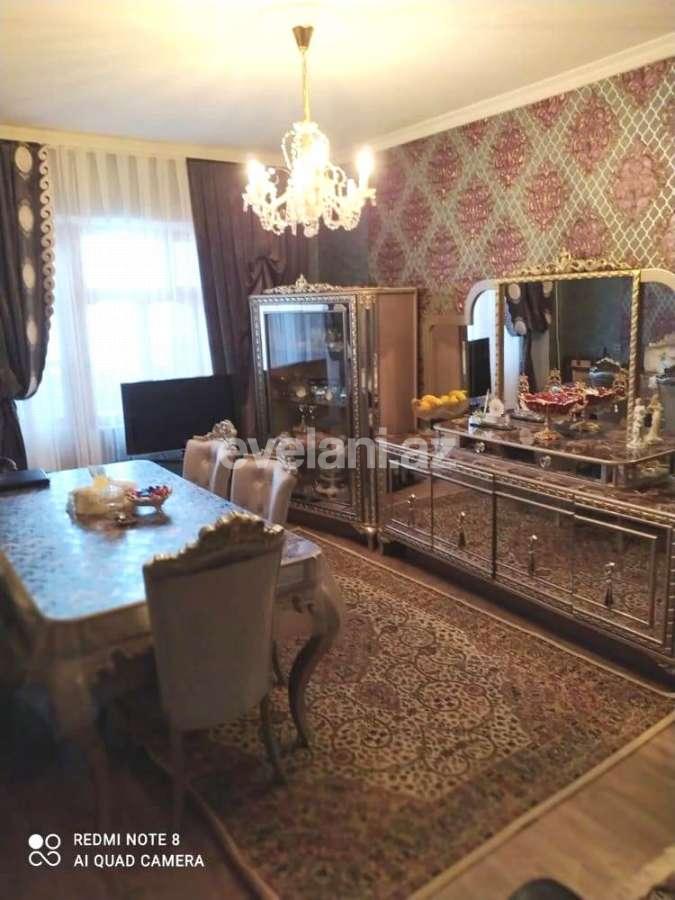 Satılır, köhnə tikili, 2 otaqlı, 52 m², Azadlıq prospekti m.