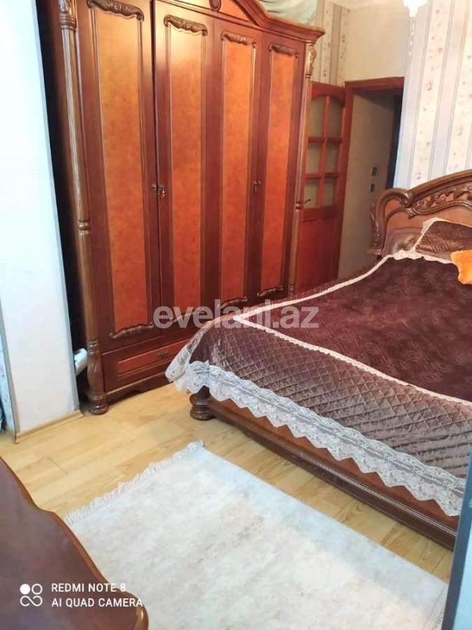 Satılır, köhnə tikili, 2 otaqlı, 52 m², Azadlıq prospekti m.