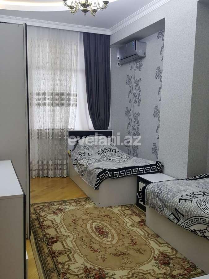 Satılır, yeni tikili, 3 otaqlı, 135 m², Elmlər Akademiyası m.