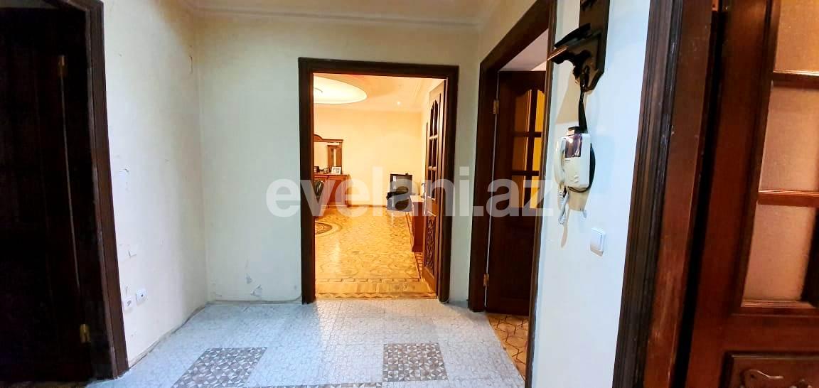 Sale, old building, 5 room, 147 m², Elmlar Akademiyası m.