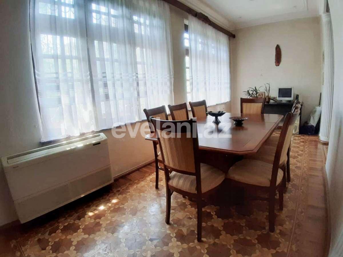 Sale, old building, 5 room, 147 m², Elmlar Akademiyası m.