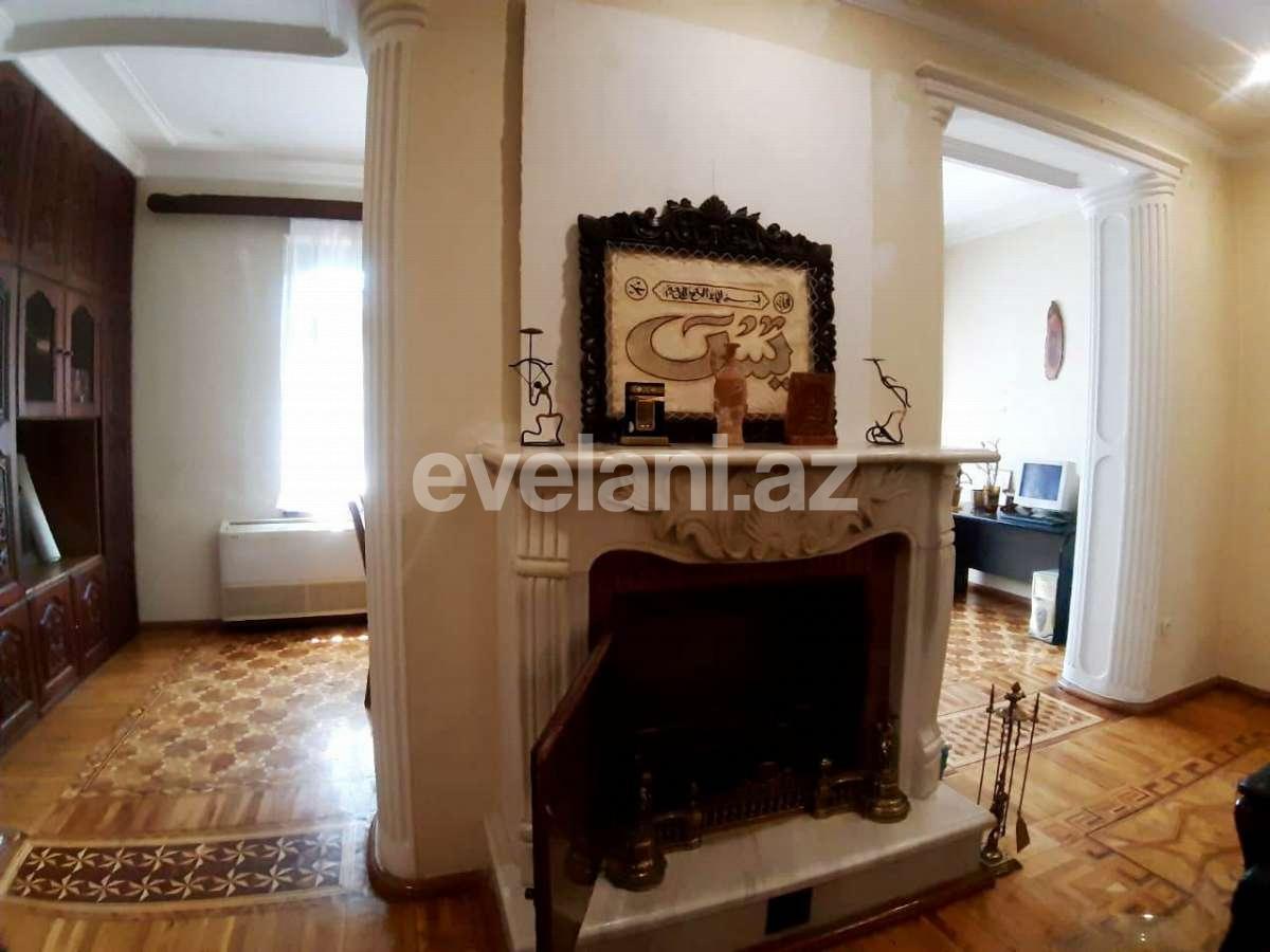 Sale, old building, 5 room, 147 m², Elmlar Akademiyası m.